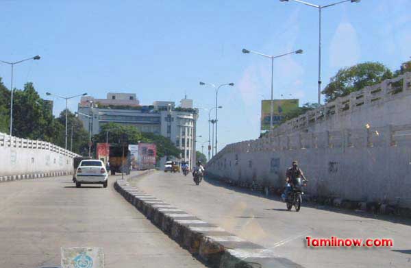 Road near the Reserve Bank building