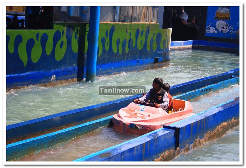 Flume ride photo 4