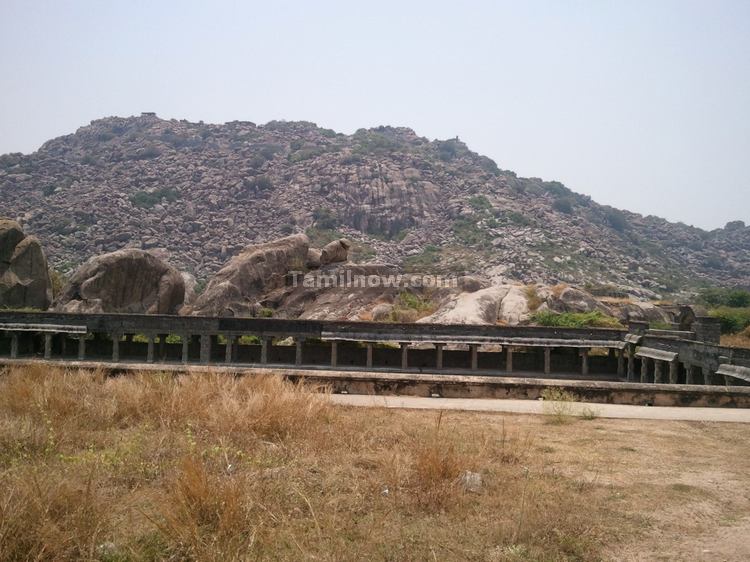 Senji Fort Structures