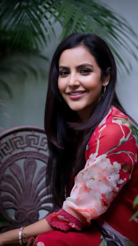 Priya Anand Tamil Movie Actress Nov 2019 Image 4503