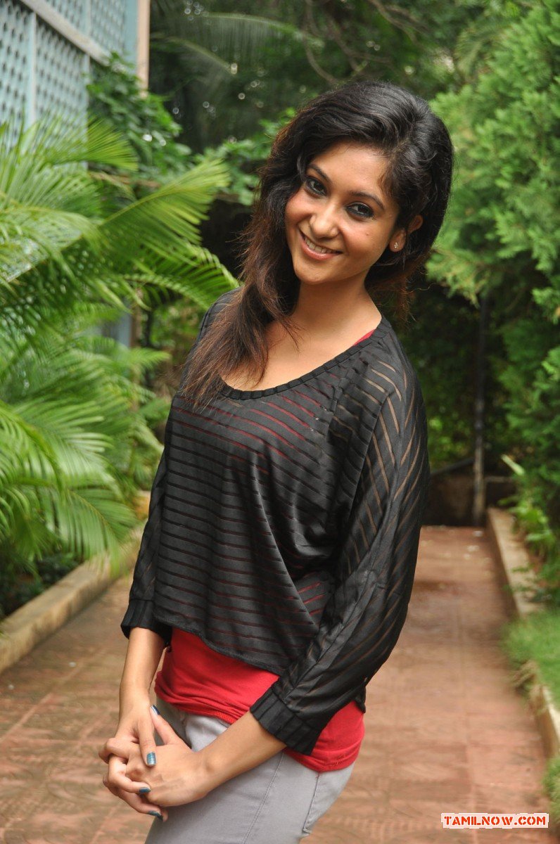 Actress Sindhu Affan 1408