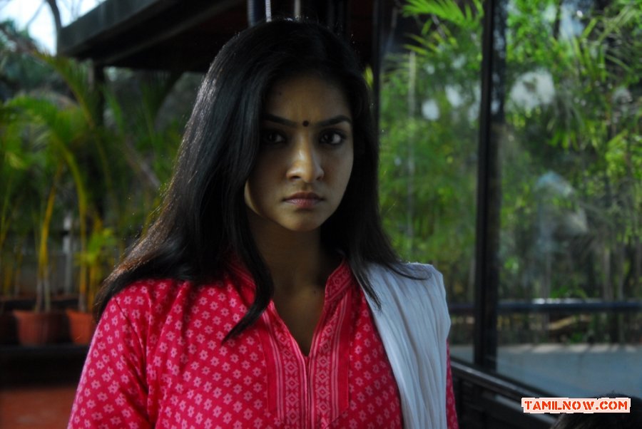 Tamil Movie 13 Photos 722