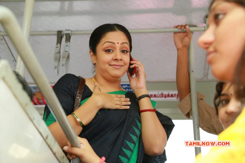 May 2015 Stills 36 Vayadhinile Film 1751