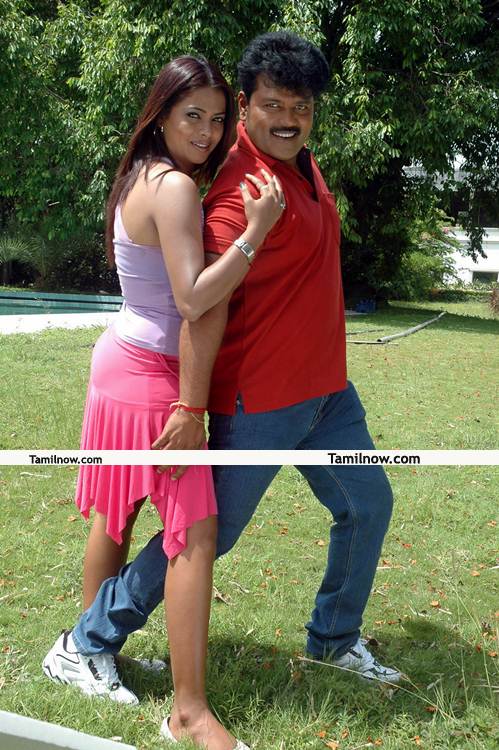 Aduthaduthu Movie Hot Still 18