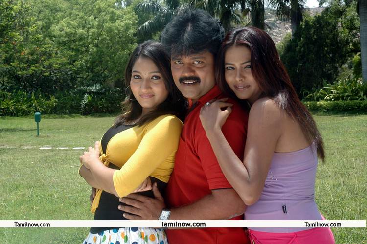 Aduthaduthu Still 10