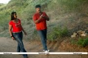 Aduthaduthu Still 8