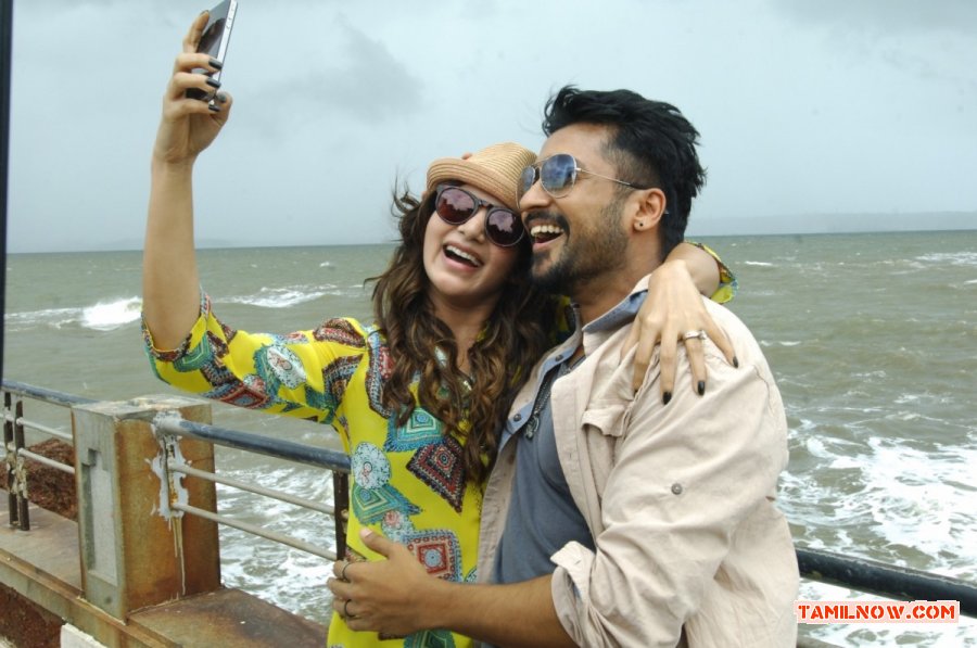 Surya Samantha Anjaan New Still 272