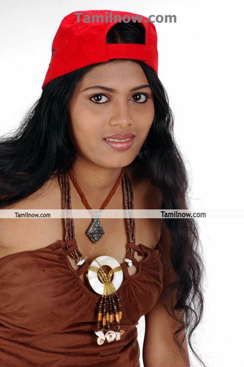 Aritharam Actress Hot Still 6