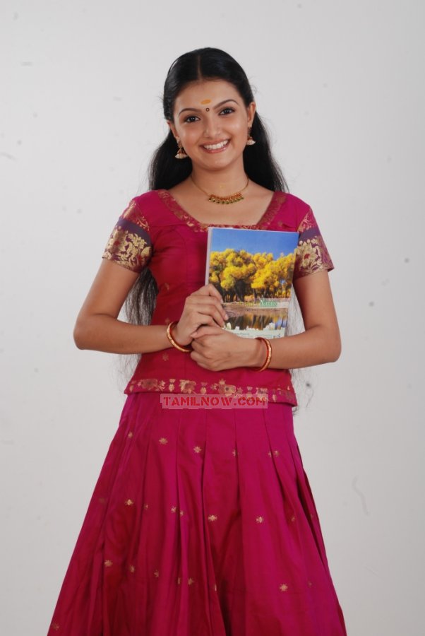 Saranya Mohan In Arundhati Vettai Still 359