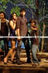 Ayutha Porattam Film Still 6