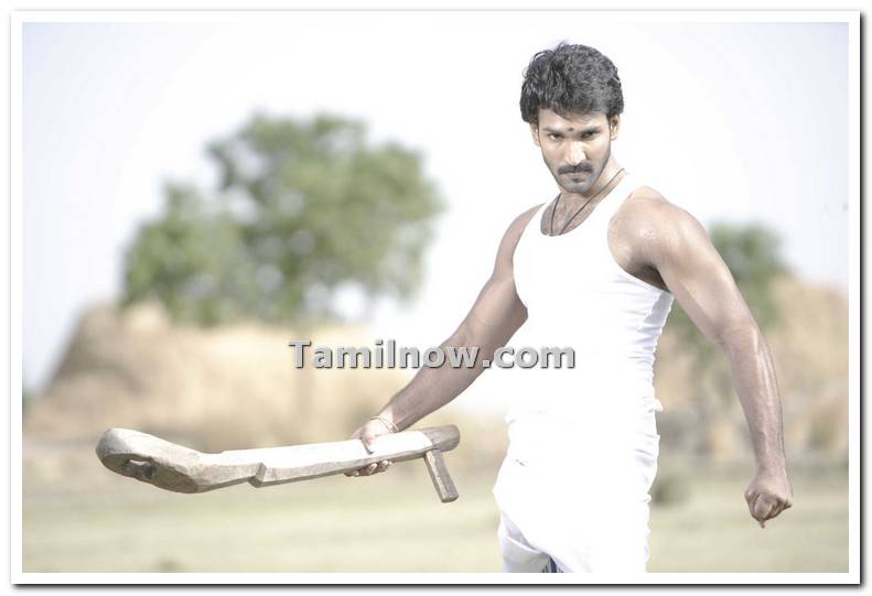 Actor Aadhi Photos 1