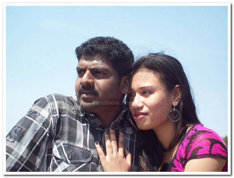 Azhukkan Film Stills 6