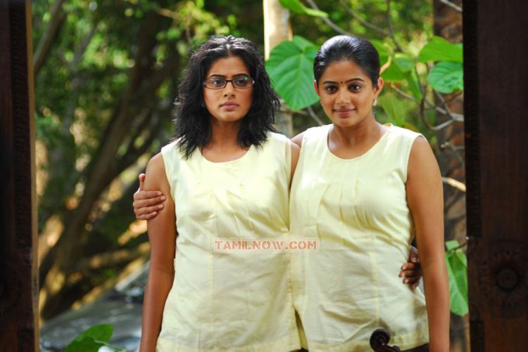 Priyamani In Charulatha Movie 609