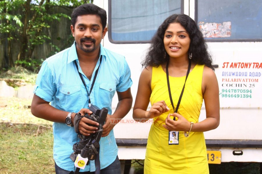 Asif Ali Rima Kallingal In Chella Thambi 256