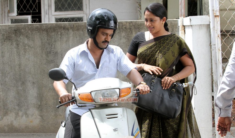 Cheran And Mallika In Chennaiyil Oru Nal 299