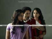 Vikram Anushka Amala Paul 3