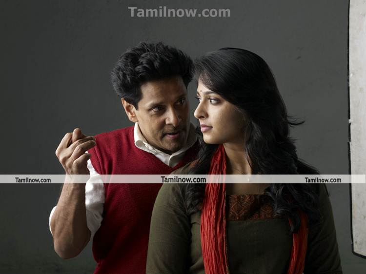 Vikram Anushka In Deiva Thirumagal Photoshoot 10