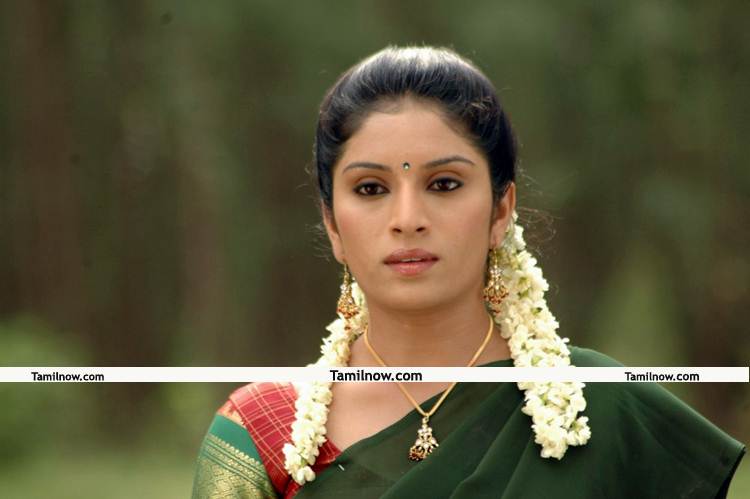 Nisha Shetty In Divya Meethu Kadhal 1