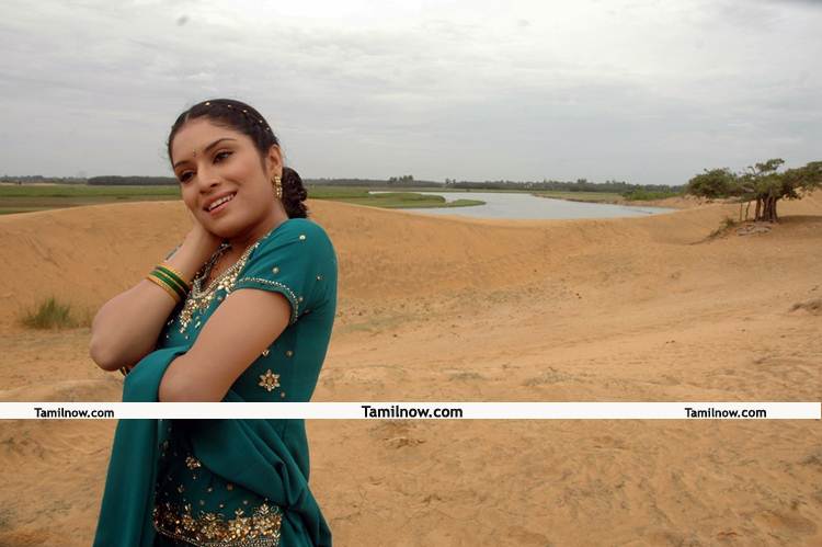 Nisha Shetty In Divya Meethu Kadhal 3