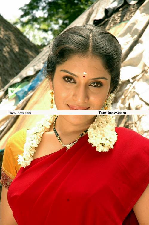 Nisha Shetty In Divya Meethu Kadhal 7