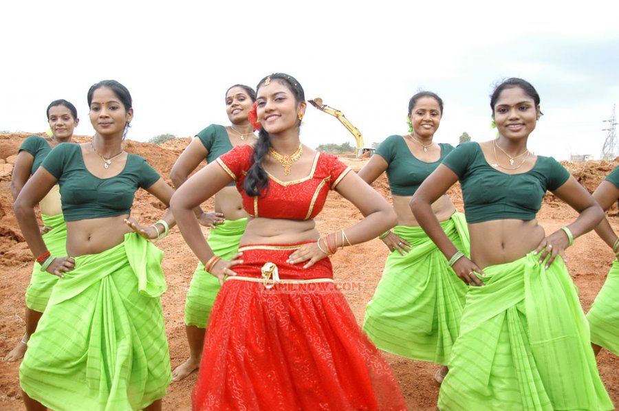 Tamil Movie En Kadhal Pudhithu Photos 3209