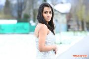 Actress Trisha Krishnan Endrendrum Punnagai 518