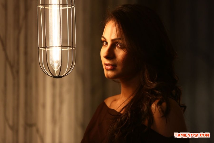 Andrea Jeremiah 255