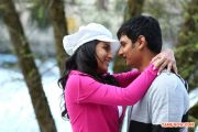 Trisha Krishnan And Jeeva Endrendrum Punnagai 204