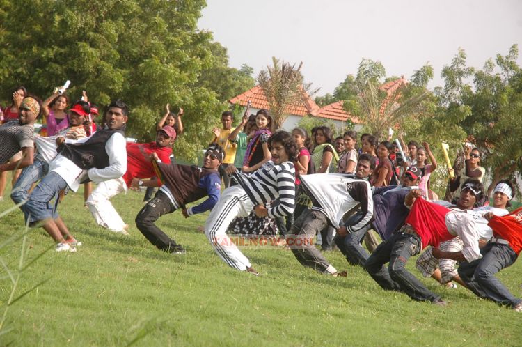 Eppadi Manasukkul Vandhai Photos 6114