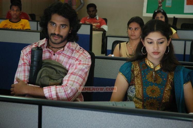 Tamil Movie Eppadi Manasukkul Vandhai 5915