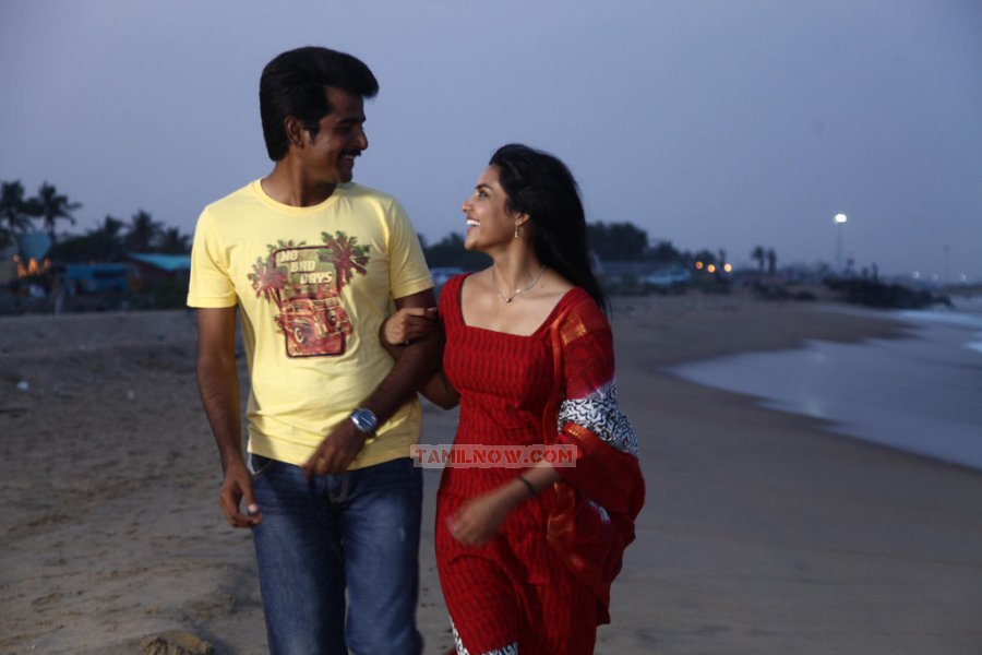 Tamil Movie Ethir Neechal 7580