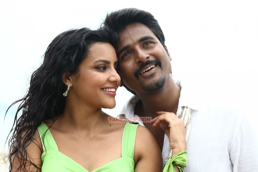 Tamil Movie Ethir Neechal 7618