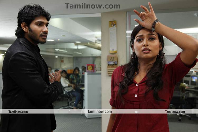 Gandhi Kanakku Movie Still 1