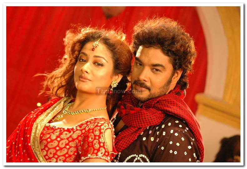 Sundar C Kiran Rathod Still 8