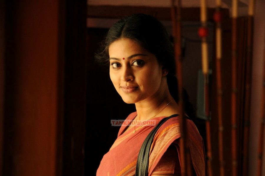 Actress Sneha In Haridas Movie 751