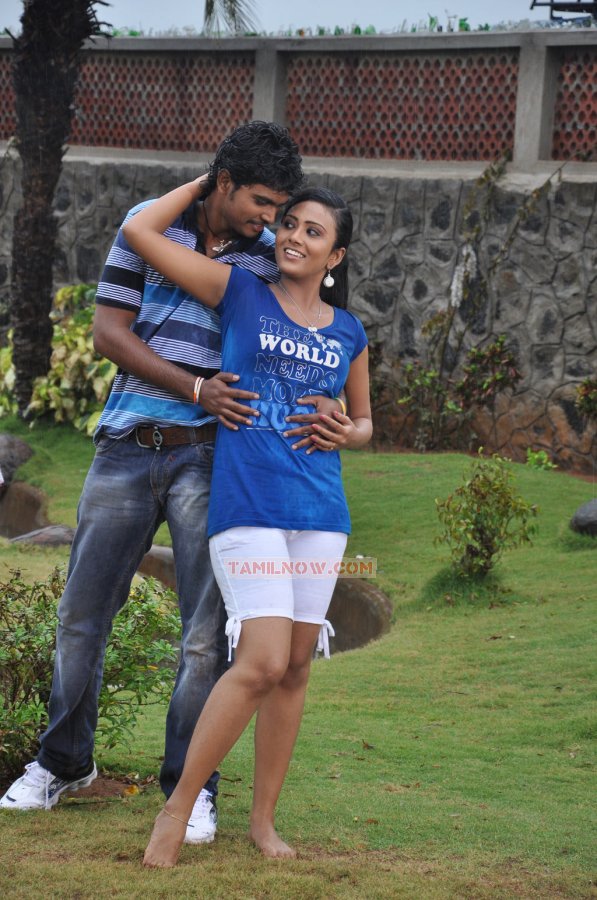 Hero Heroine Stills  16 387