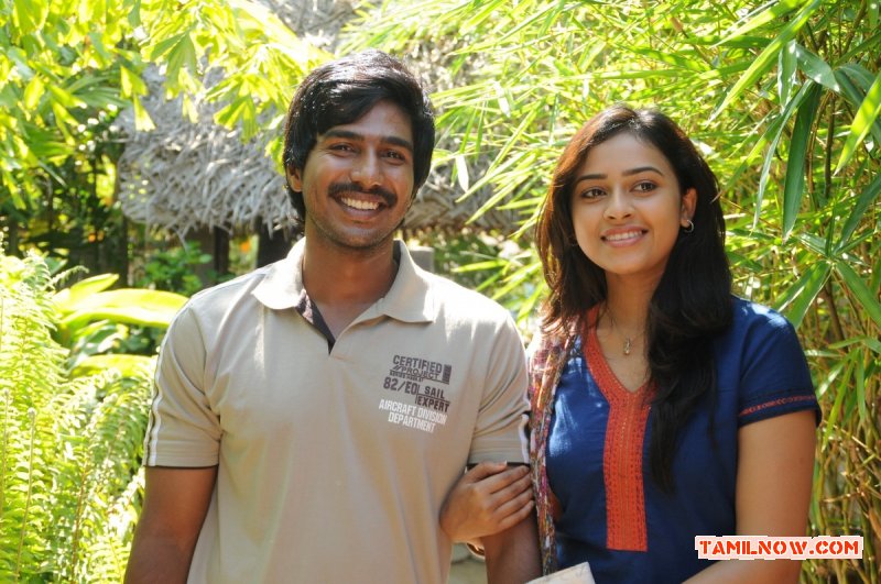 Vishnu Sri Divya In Movie Jeeva 954