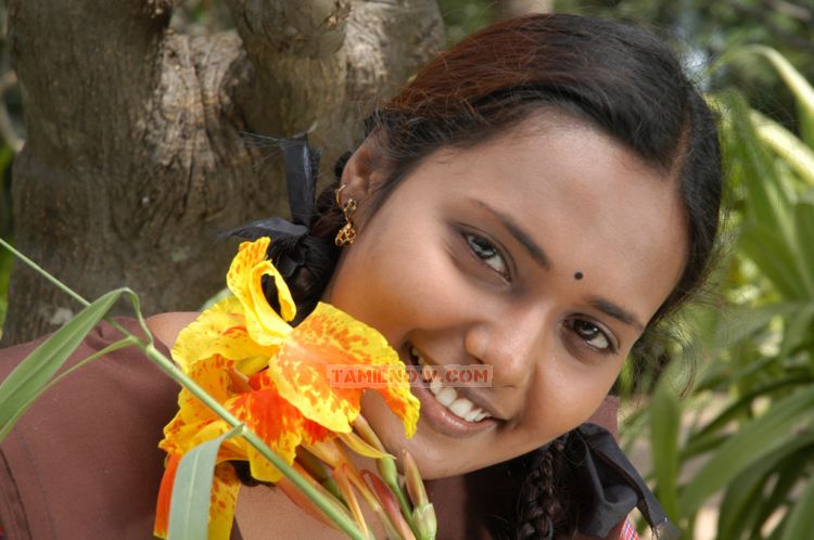 Meenakshi Nair In Kadhal Konda Manasu 901