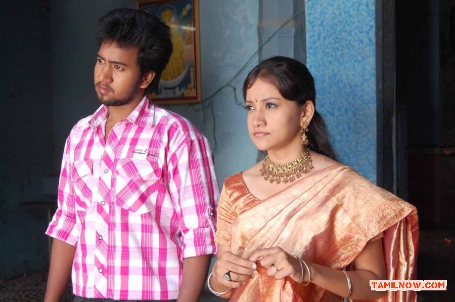 Tamil Movie Kadhal Thantha Kaaviyam Stills 5595