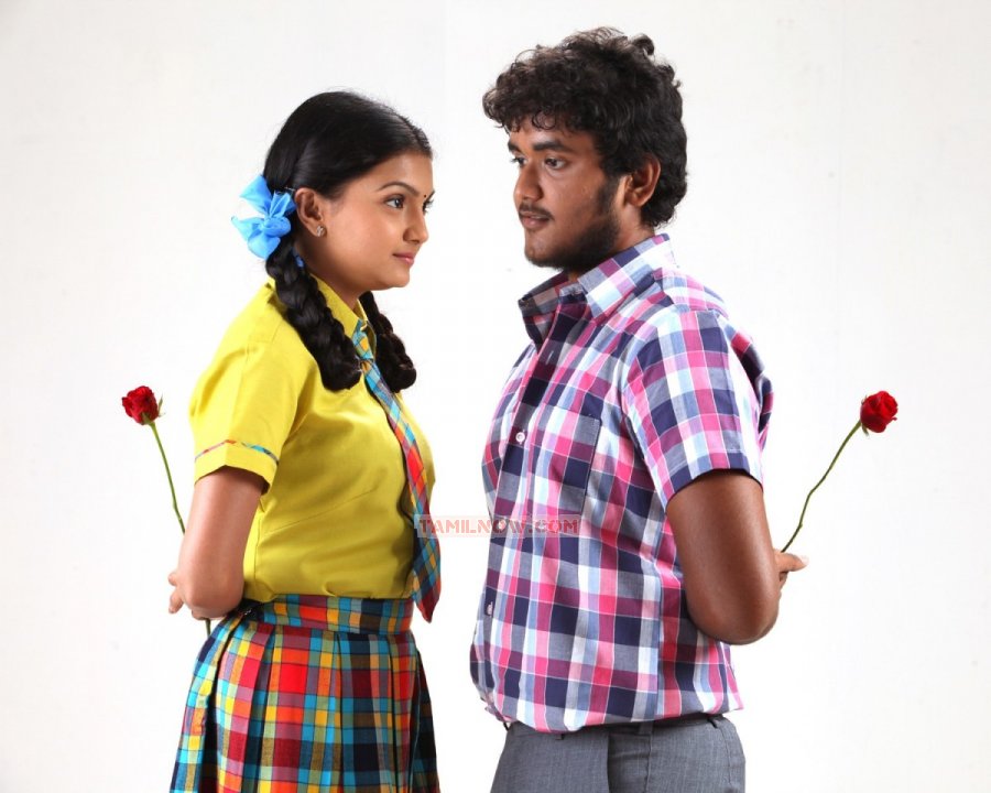 Movie Kadhalai Thavira Veru Ondrum Illai 1068