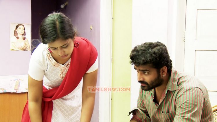 Tamil Movie Kadhalan Yaradi Stills 3292