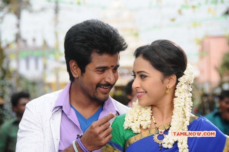 Siva Karthikeyan Sri Divya Kakki Sattai Image 611