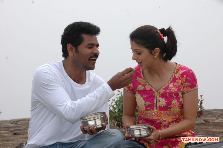 Prabhu Deva Bhumika Chawla 801