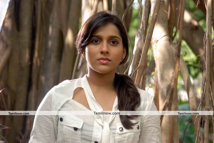 Rashmi Gautham Stills From Kanden 4