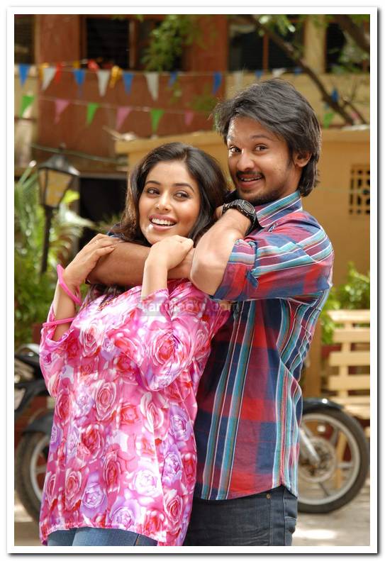 Nakul And Poorna Still 19