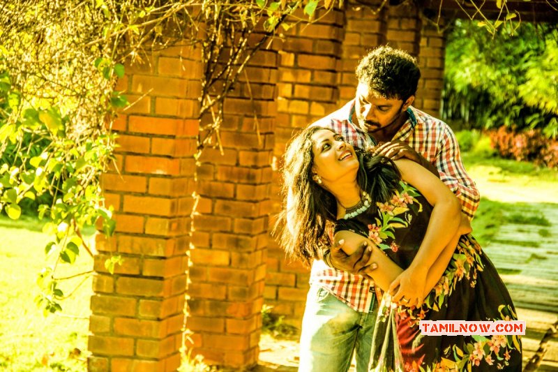 New Pictures Tamil Movie Kanna Pinna 9593