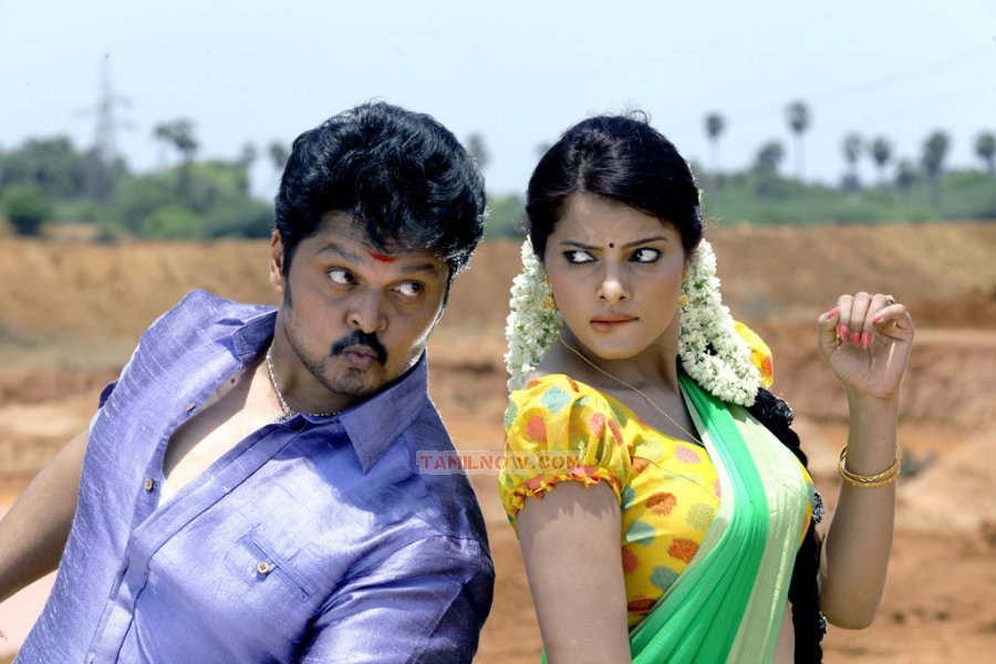 Tamil Movie Kanniyum Kaaliyum Sema Kaadhal 1179