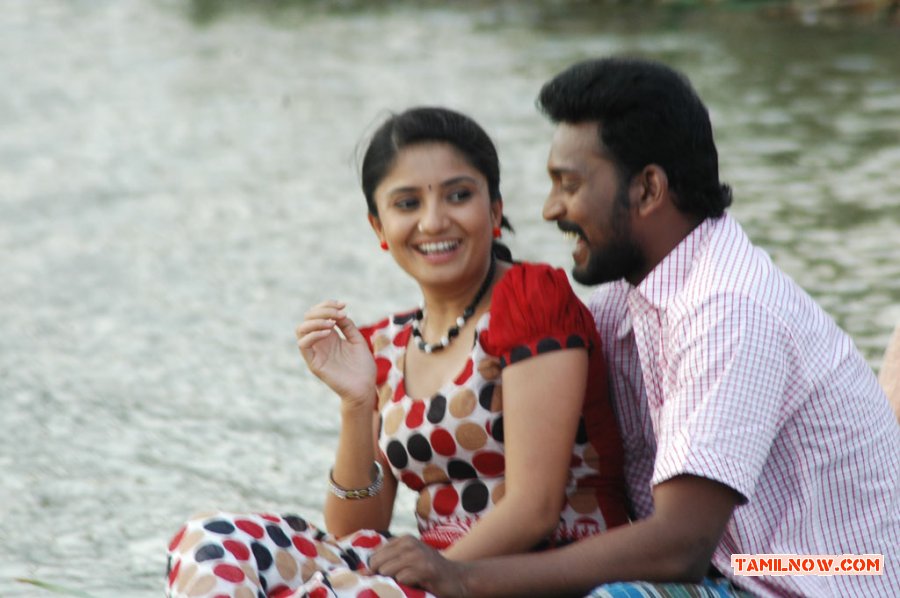 Tamil Movie Kannukulle 7373