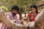 Tamil Movie Karisalpattum Gaathinagarum Photos 3509