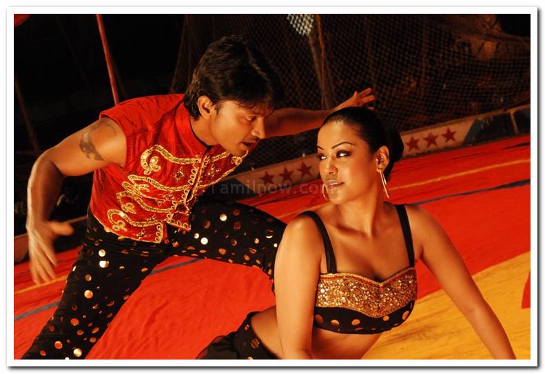 Krishna And Mumaith Khan Photo 5